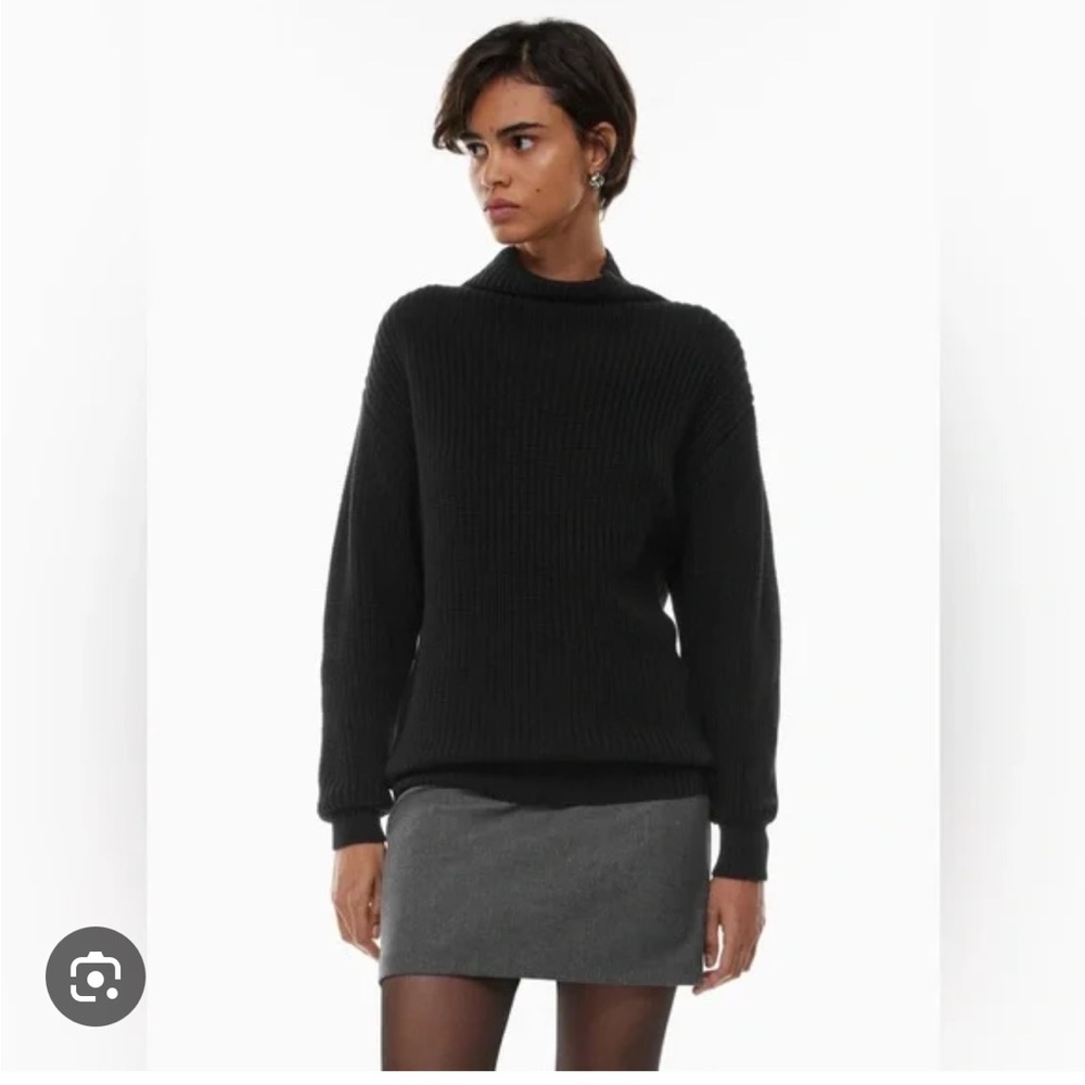 LIKE NEW ARITZIA WILFRED MONTPELLIER BLACK TURTLENECK SMALL